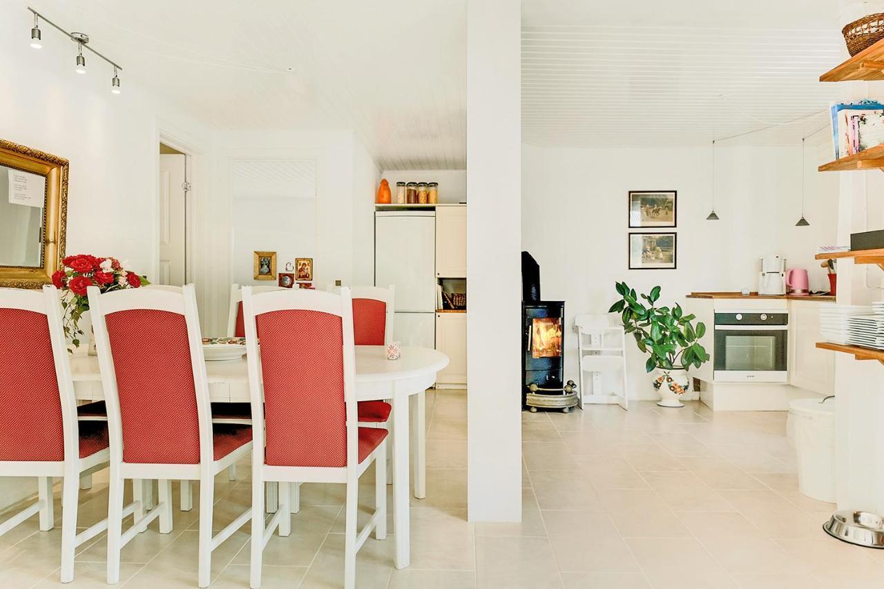 Bed And Breakfast Alokke ニュボー エクステリア 写真